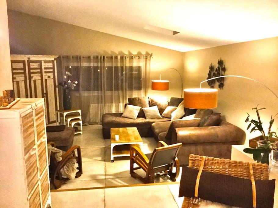 La Maison Du Bonheur F5 Jardin Et Piscine 纳博讷 外观 照片